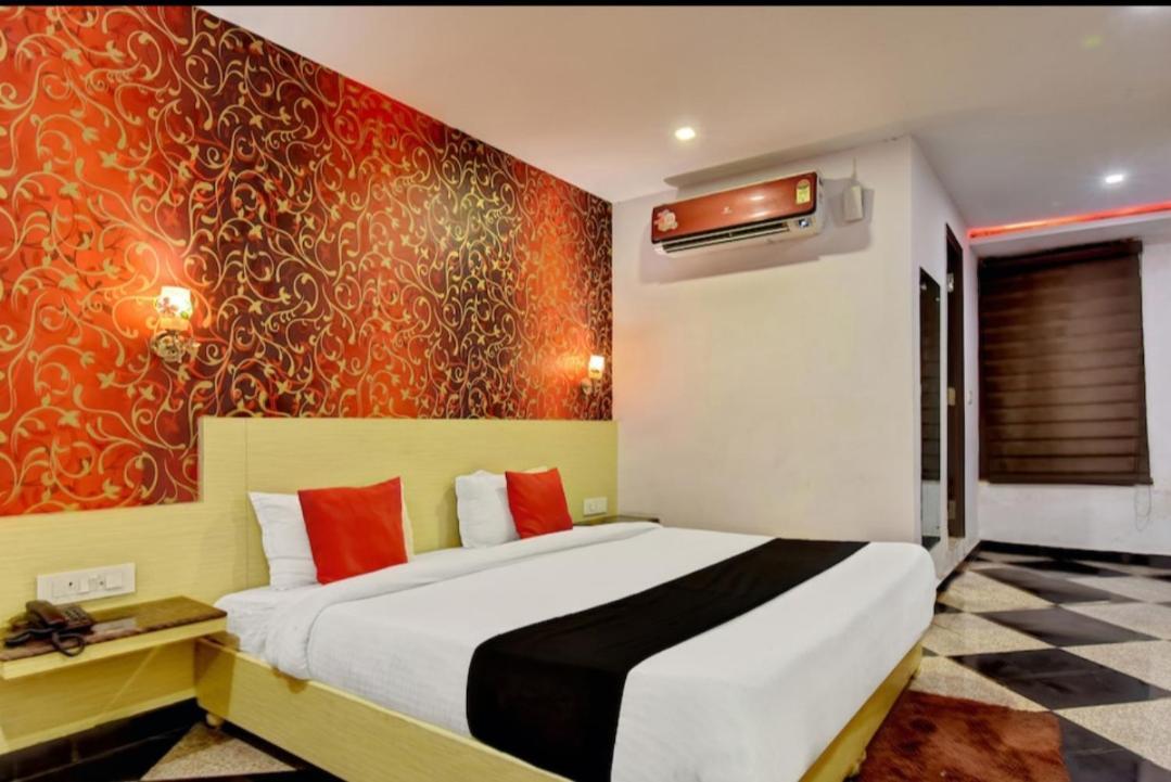 Citi Club Hotel กานปูร์ ภายนอก รูปภาพ